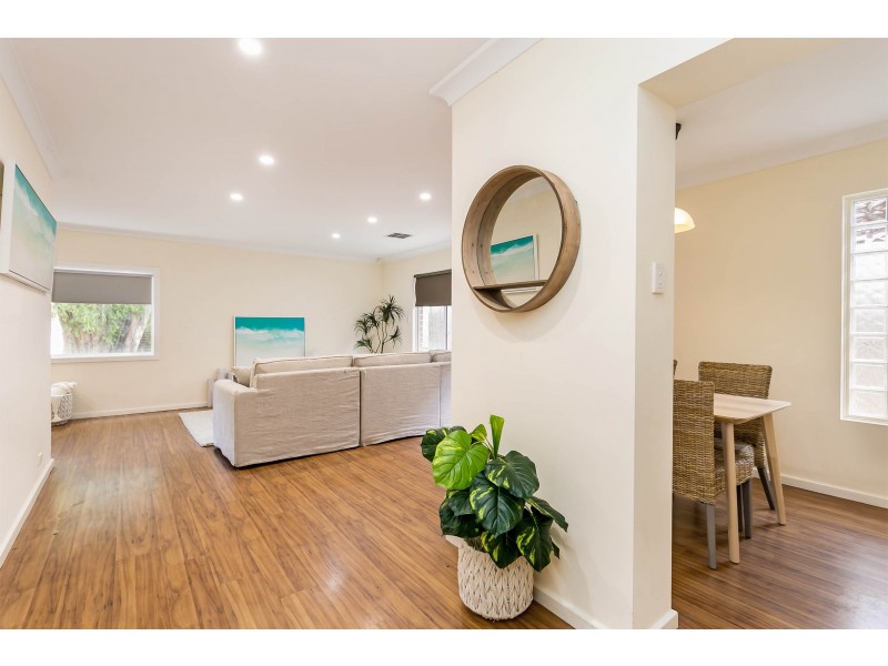 18 Medina Street, Taperoo SA 5017