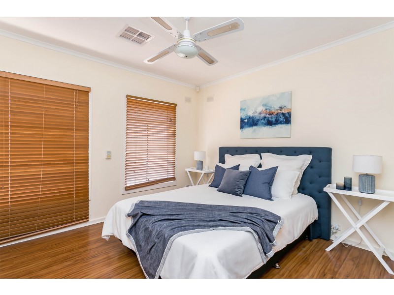 18 Medina Street, Taperoo SA 5017