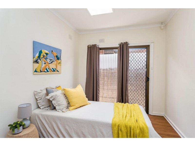 18 Medina Street, Taperoo SA 5017