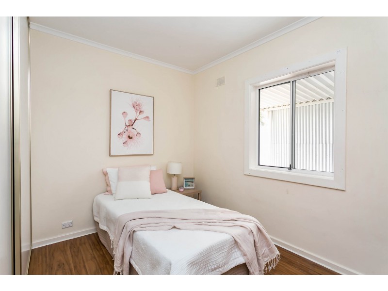 18 Medina Street, Taperoo SA 5017