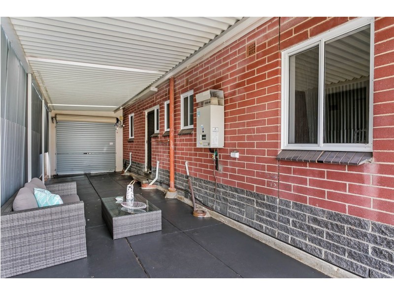 18 Medina Street, Taperoo SA 5017