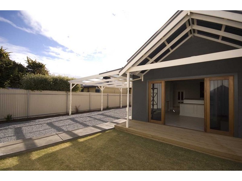 18 Wilson Street, Queenstown SA 5014