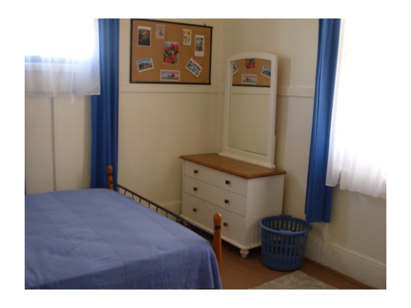 2 Martin Street, Birkenhead SA 5015