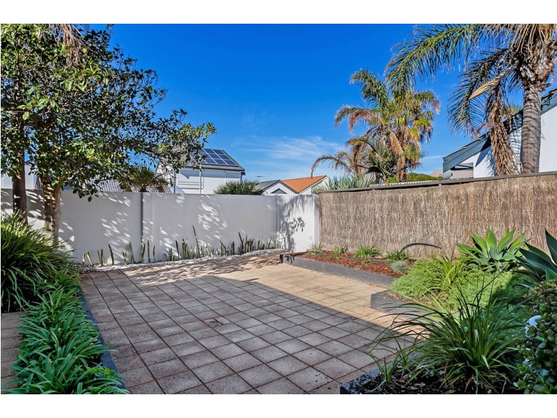 34 South Australia One Drive, North Haven SA 5018