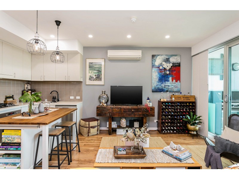 208/1-2 Tarni Court, New Port SA 5015