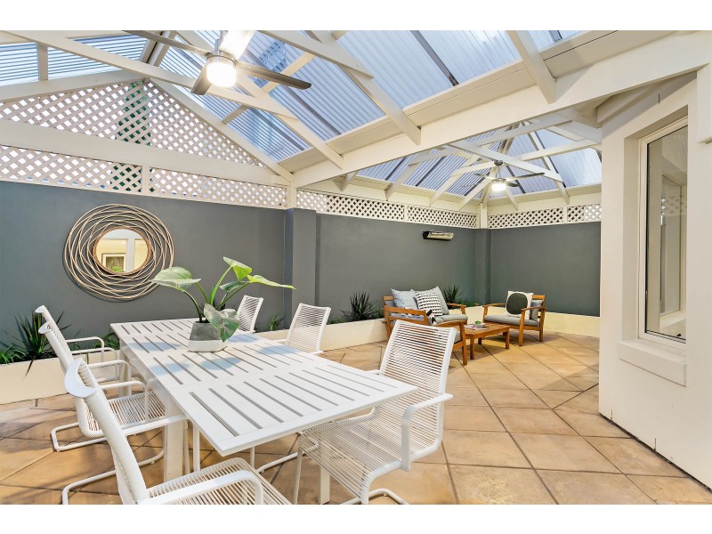 15 One and All Drive, North Haven SA 5018