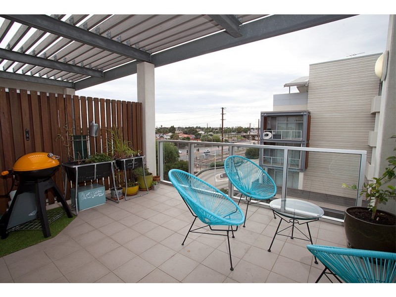 402/ 12-14 Wirra Drive, New Port SA 5015