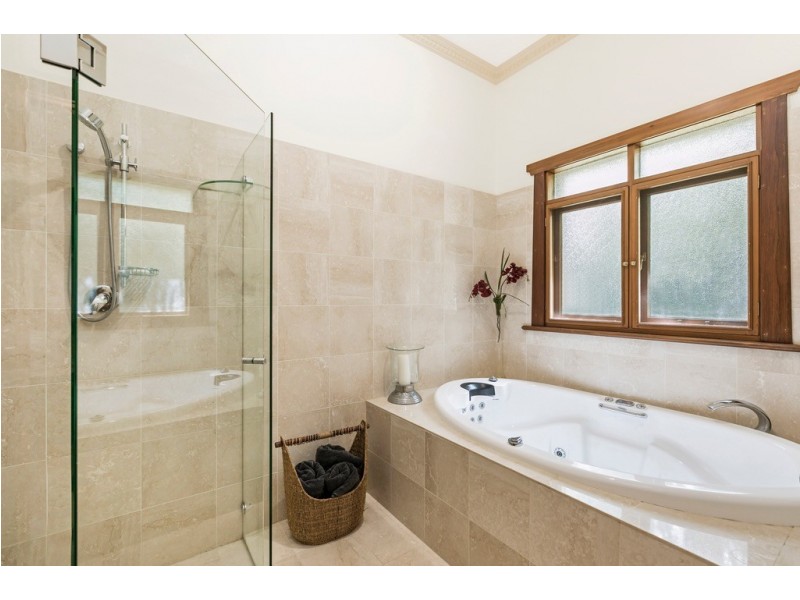 18 Main North Road, Thorngate SA 5082