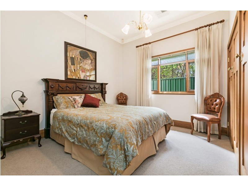 18 Main North Road, Thorngate SA 5082