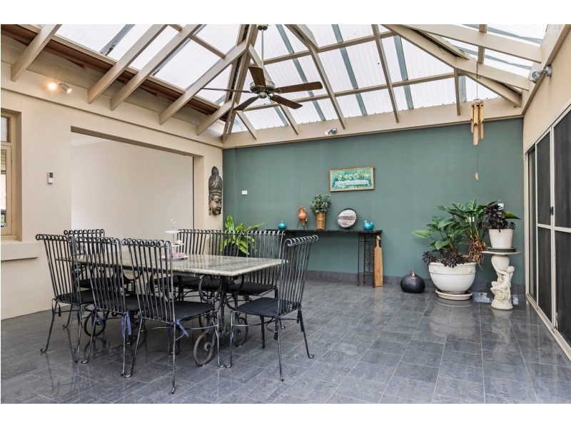 18 Main North Road, Thorngate SA 5082