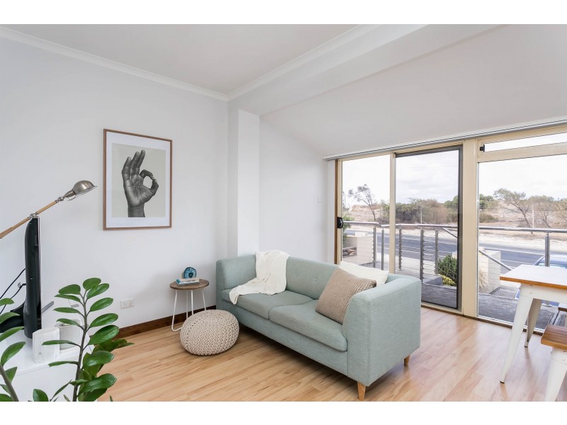 1/1 Esplanade, Semaphore South SA 5019