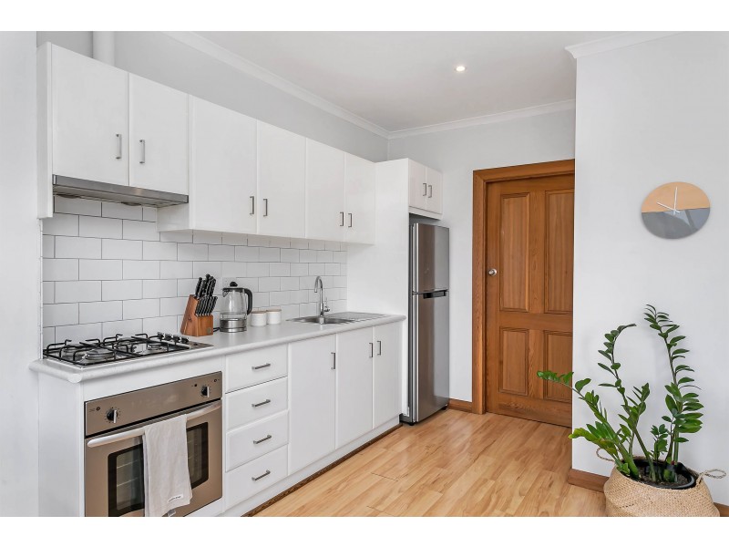 1/1 Esplanade, Semaphore South SA 5019
