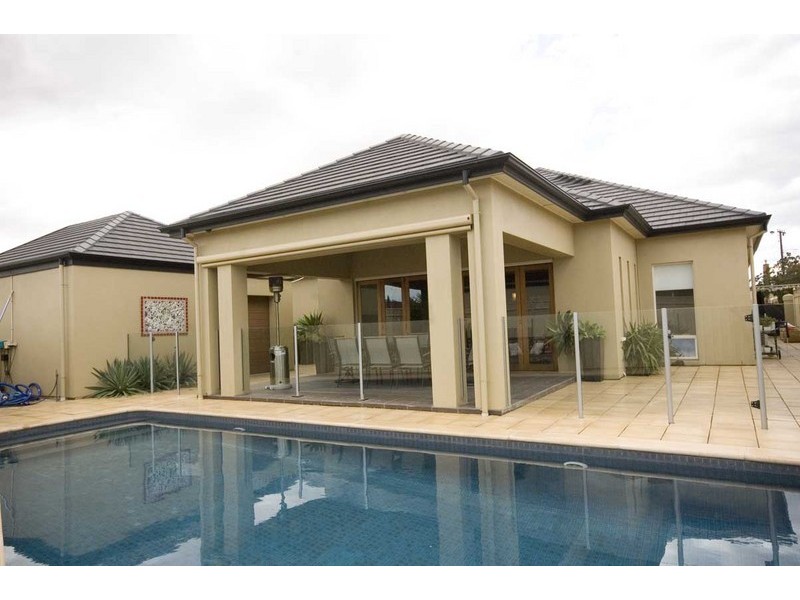 2 Westall Avenue, Flinders Park SA 5025