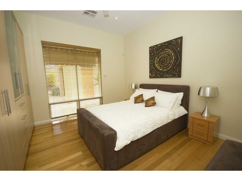 2 Westall Avenue, Flinders Park SA 5025