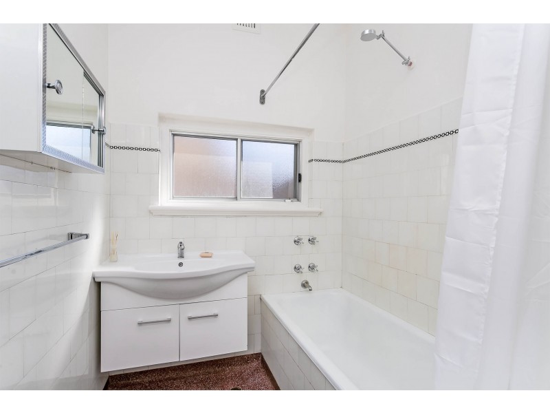 58 Kingborn Avenue, Seaton SA 5023