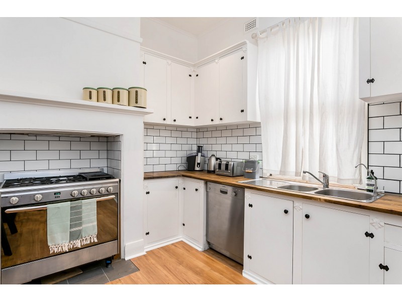 117 Addison Road, Rosewater SA 5013