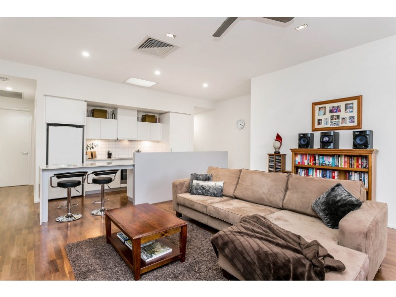 1/6-8 Hurtle Parade, Mawson Lakes SA 5095