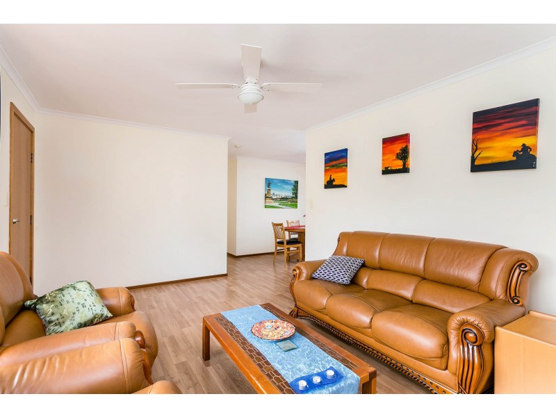 2/102 Macedonia Street, North Haven SA 5018