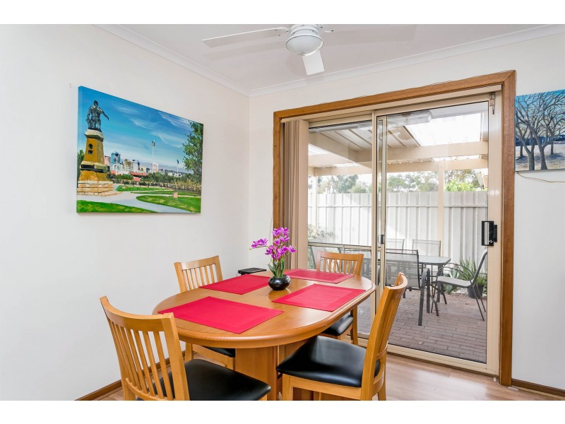 2/102 Macedonia Street, North Haven SA 5018