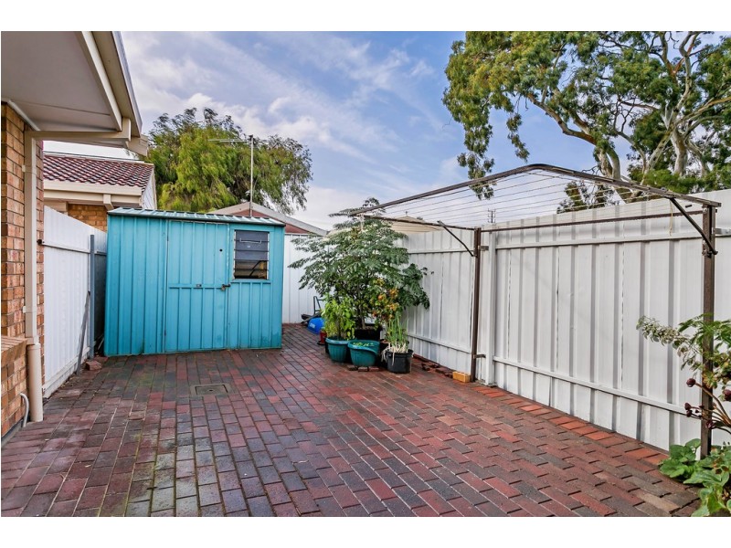 2/102 Macedonia Street, North Haven SA 5018