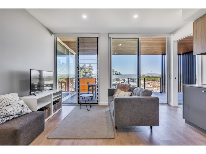 303/2 The Pinery, West Lakes SA 5021