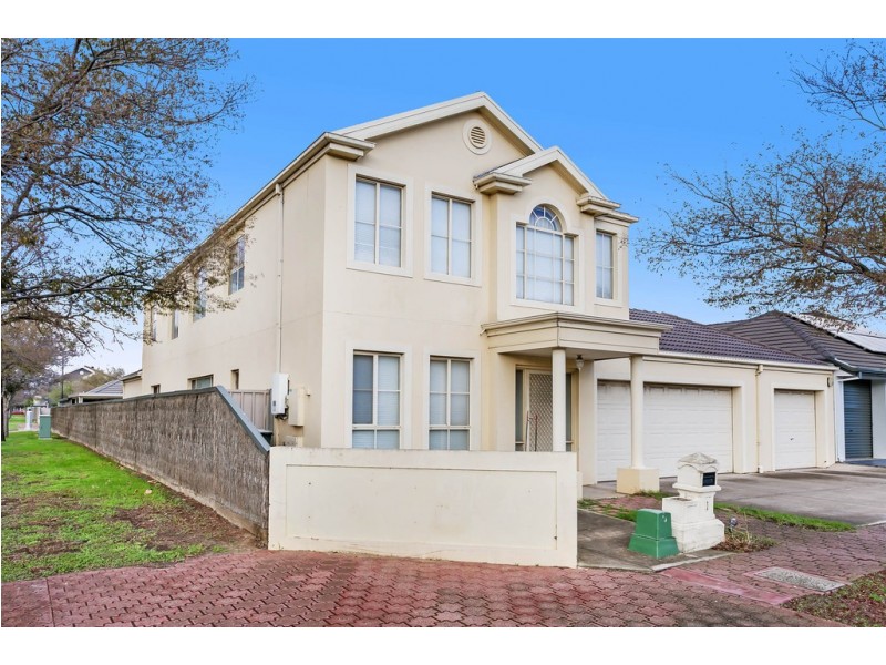 1 Knapman Crescent, Port Adelaide SA 5015