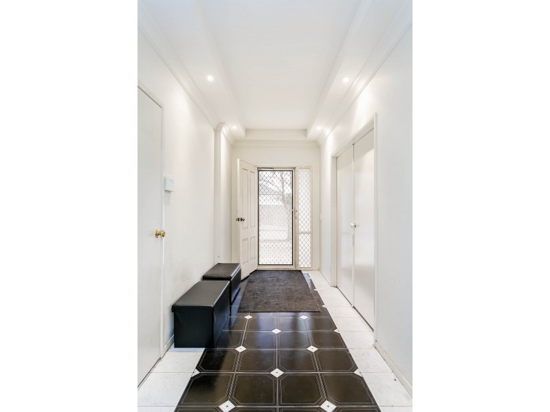 1 Knapman Crescent, Port Adelaide SA 5015