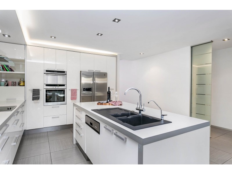 27 Ray Street, Findon SA 5023