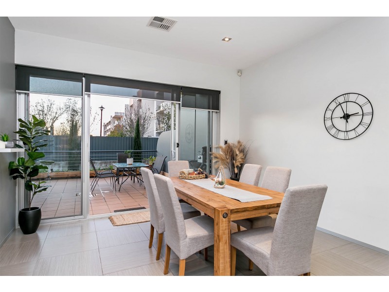27 Ray Street, Findon SA 5023