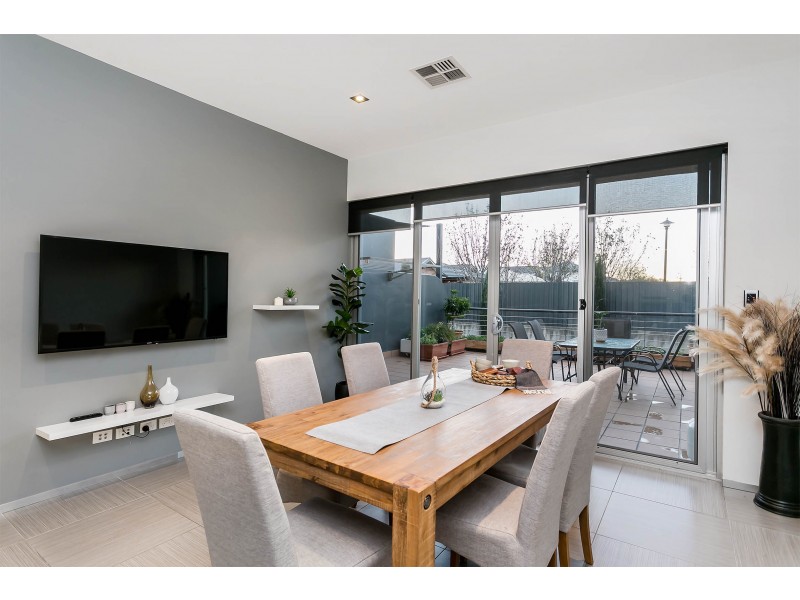 27 Ray Street, Findon SA 5023