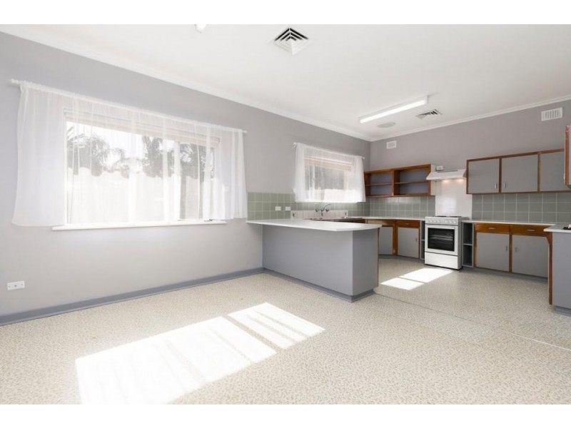 23 Stroud Street South, Cheltenham SA 5014