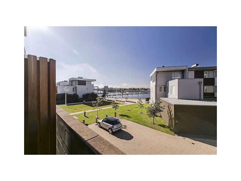 209 The Sails, New Port SA 5015