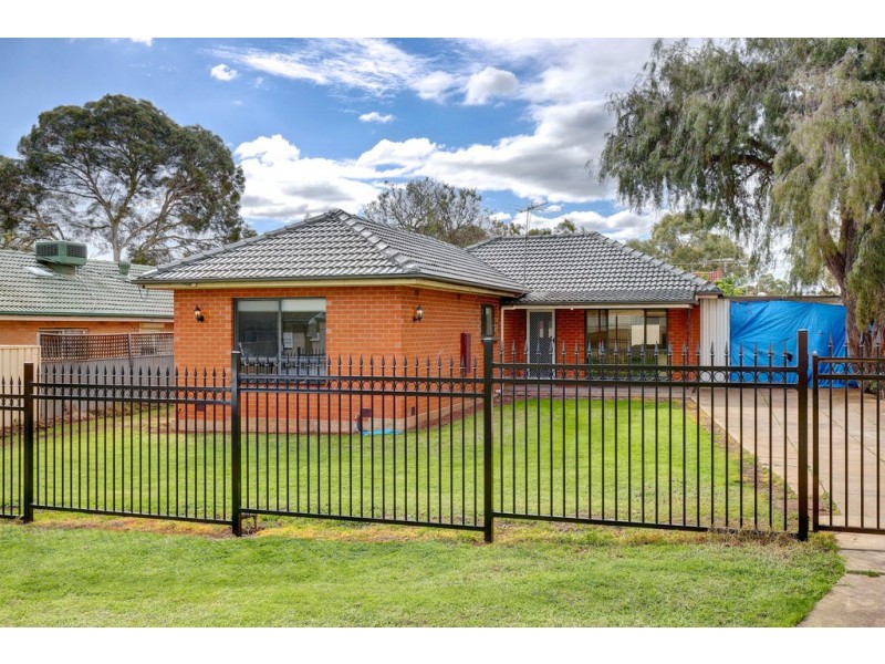 21 Salway Street, Elizabeth Park SA 5113