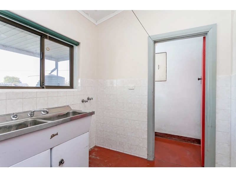 592 Military Road, Largs North SA 5016