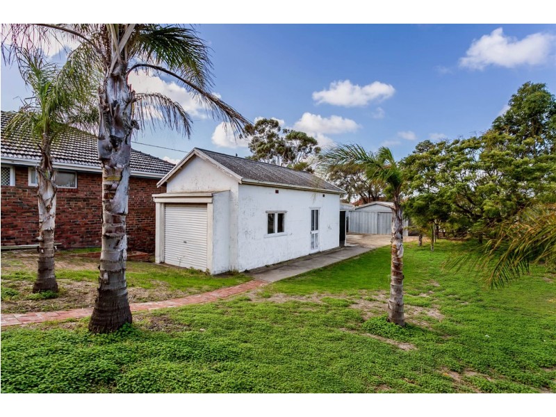 592 Military Road, Largs North SA 5016