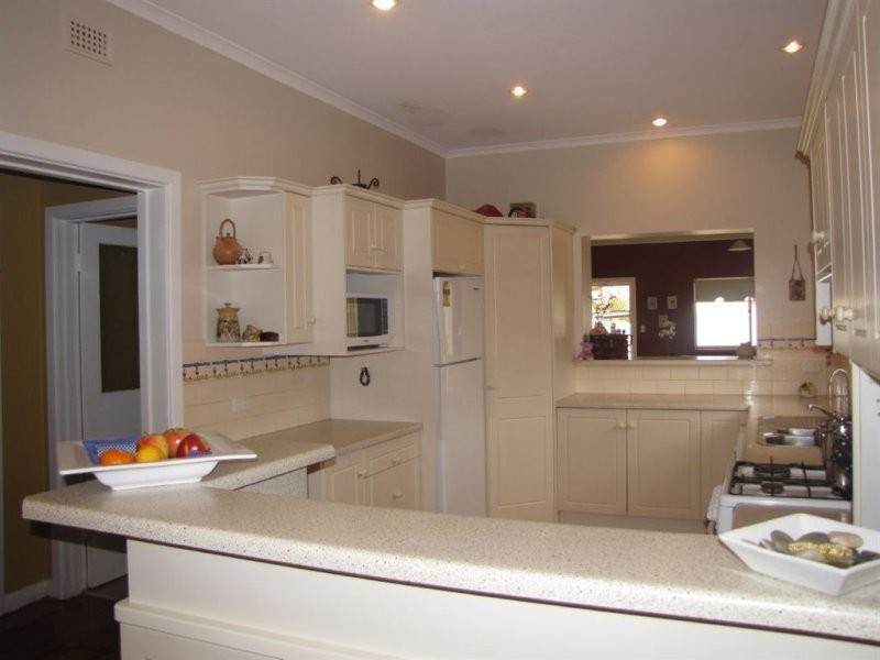 26 Strathfield Terrace, Largs North SA 5016