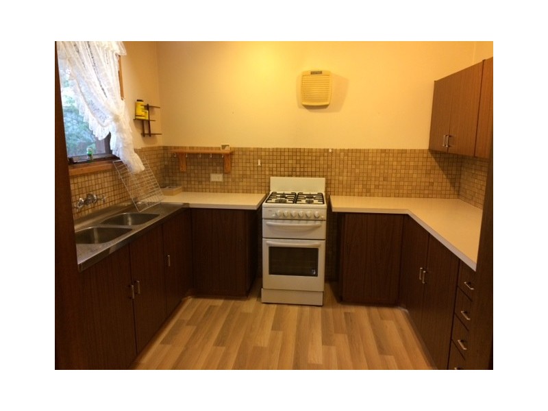 4 Wilterna Crescent, Smithfield SA 5114