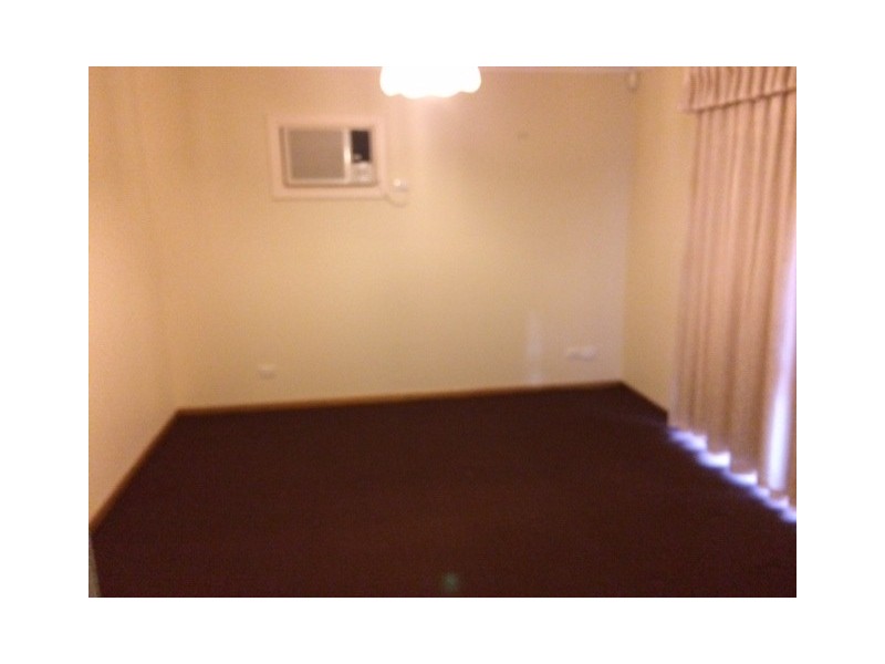 4 Wilterna Crescent, Smithfield SA 5114