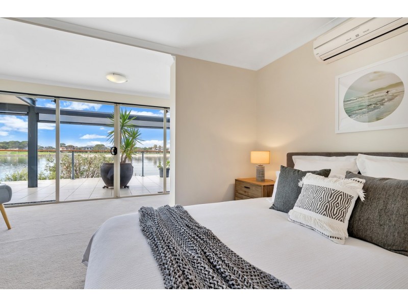 11/74 Military Road, Tennyson SA 5022