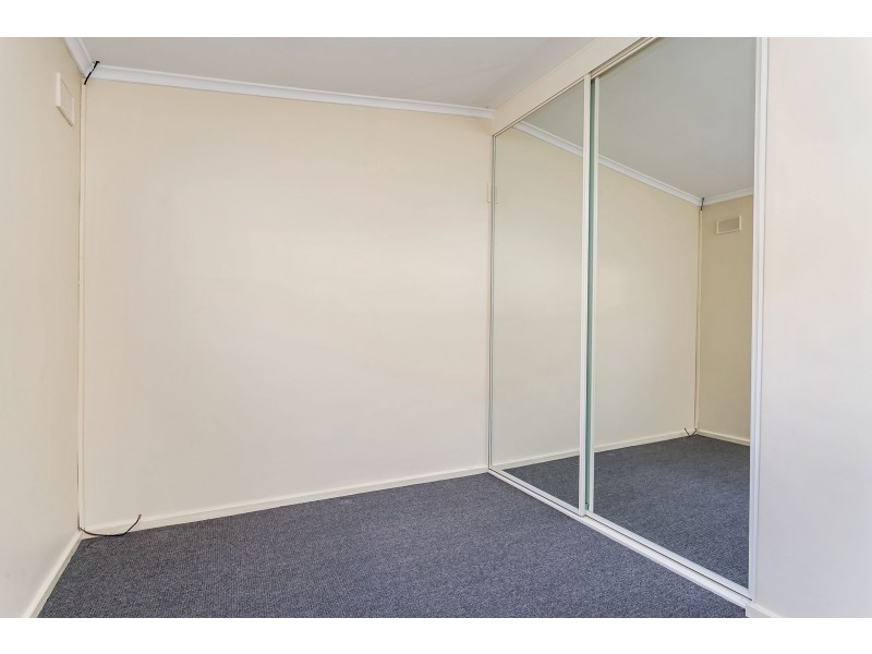 28 Bristol Cres, Taperoo SA 5017