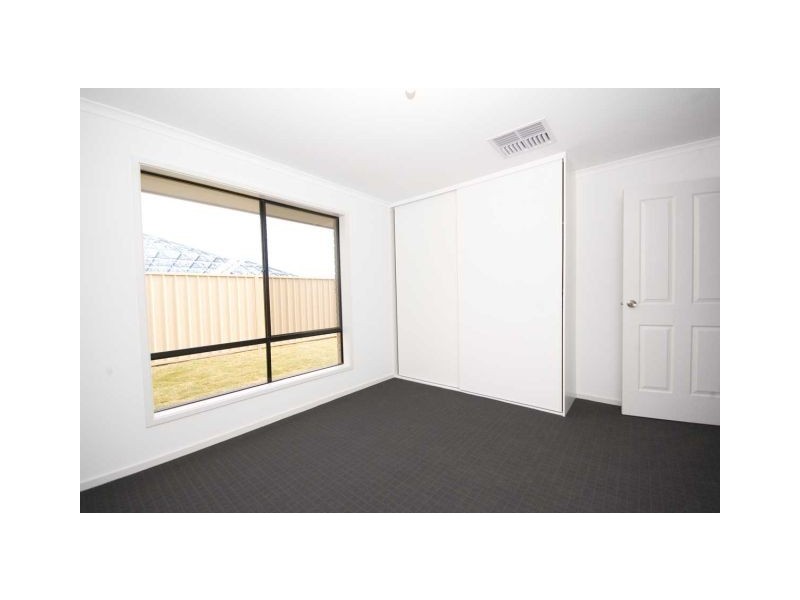 42 Basin Street, Aldinga Beach SA 5173