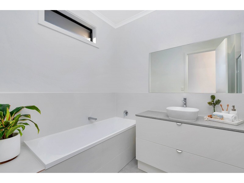 7a Westralia Avenue, Taperoo SA 5017