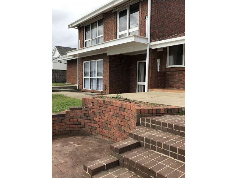 5 Lakeview Avenue, West Lakes SA 5021