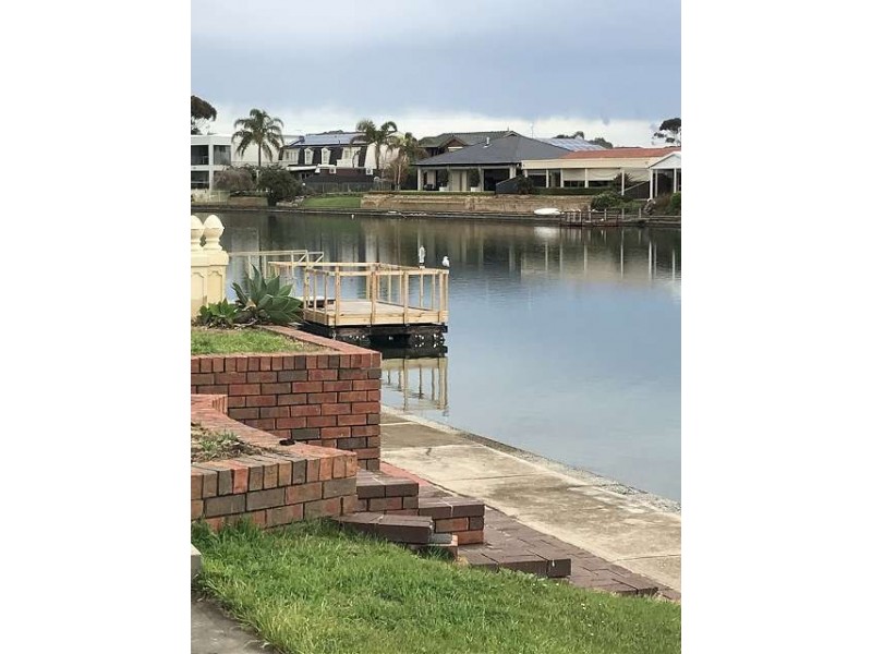 5 Lakeview Avenue, West Lakes SA 5021