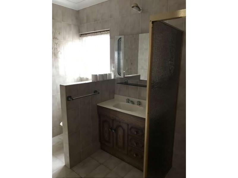 5 Lakeview Avenue, West Lakes SA 5021