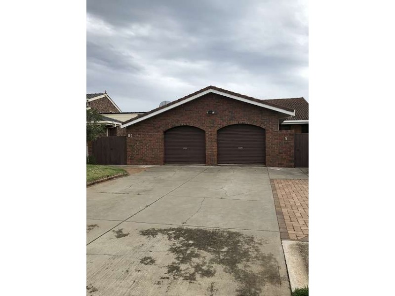 5 Lakeview Avenue, West Lakes SA 5021