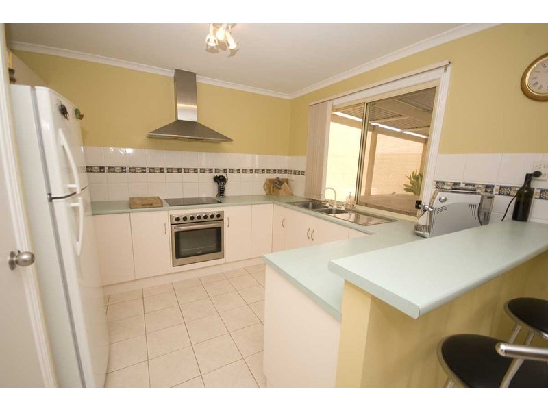 31 Milburn Street, Ottoway SA 5013