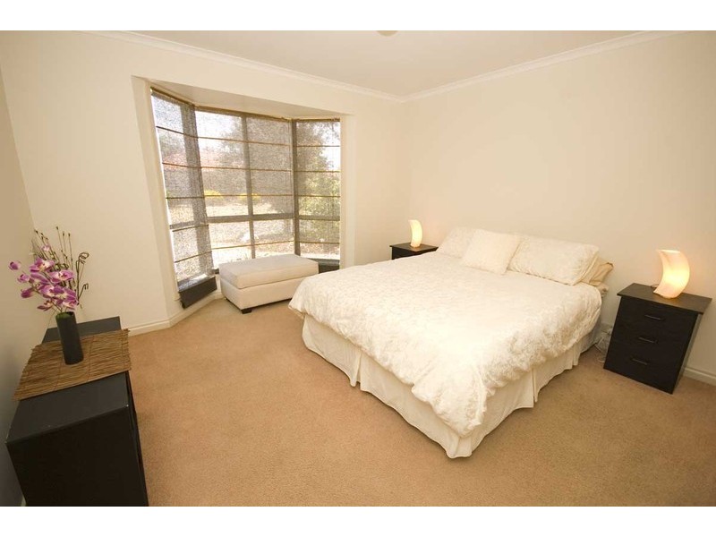 8 Duchess Court, Paralowie SA 5108