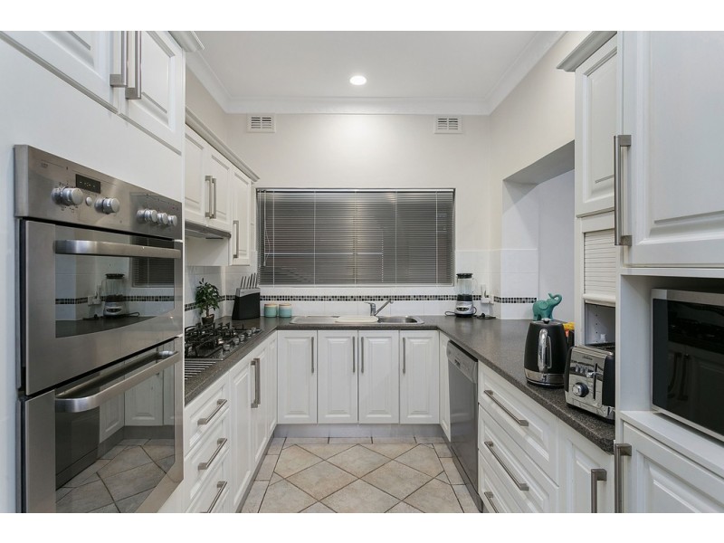 261 Lady Gowrie Drive, Largs North SA 5016