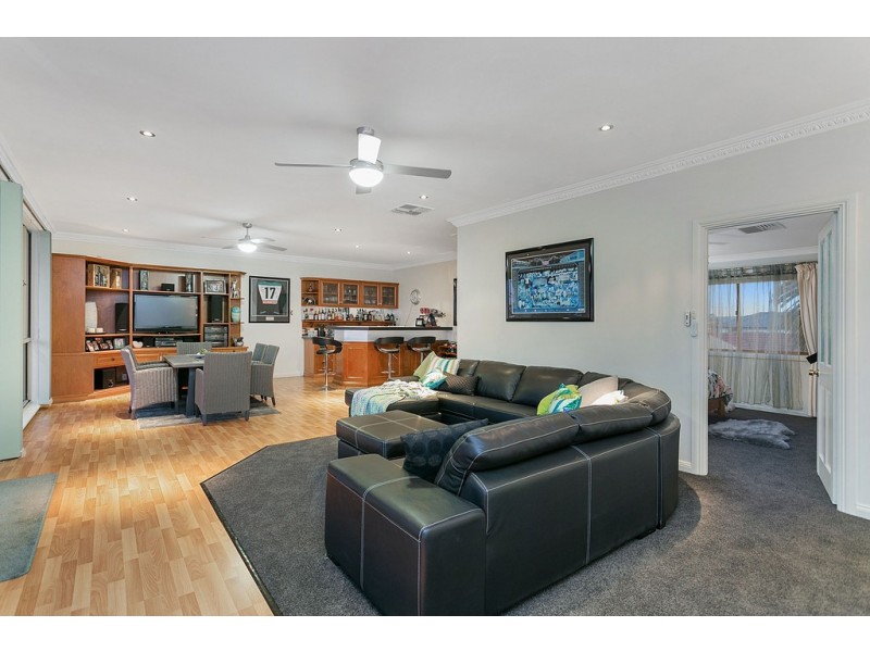 261 Lady Gowrie Drive, Largs North SA 5016